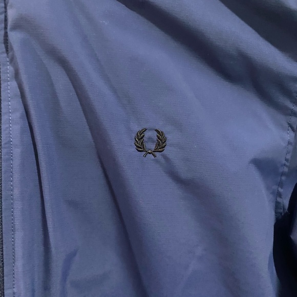 Fred Perry hooded jacket - Picture 2 of 6